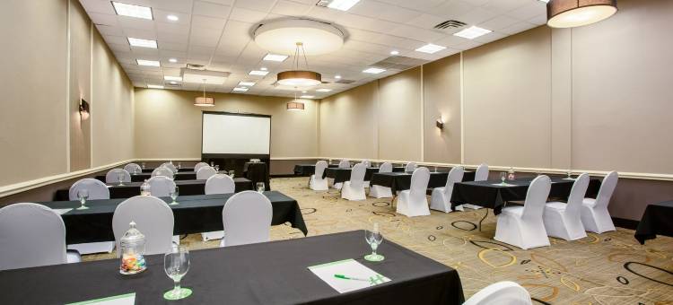 假日酒店摩根敦 - 雷丁区 by IHG(Holiday Inn Morgantown - Reading Area)图片