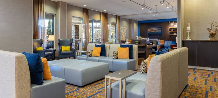 阿什维尔机场万怡酒店(Courtyard Asheville Airport)图片