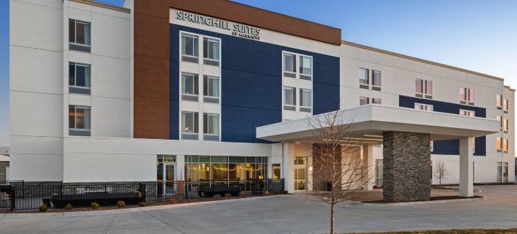 万豪贝滕多夫 Springhill 套房酒店(SpringHill Suites Bettendorf)图片