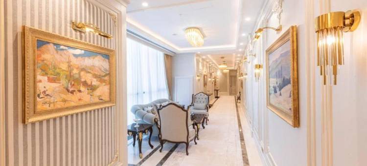 萨维茨基广场.(Savitsky Plaza)图片