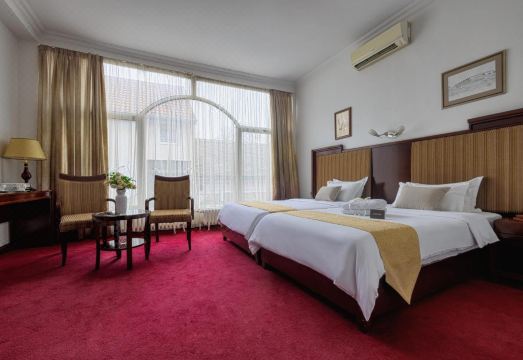 Garni Hotel Planeta Inn Hotel Overview