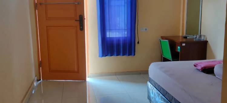 OYO Life 90433 塞拉西宿舍(OYO Life 90433 Serasi Kost)图片