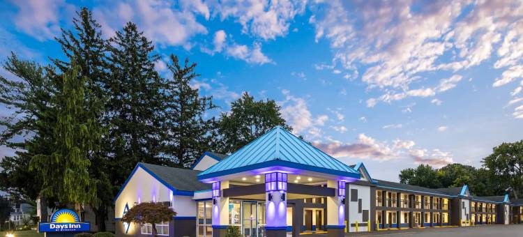 奥尔巴尼戴斯套房酒店(Days Inn & Suites by Wyndham Albany)图片