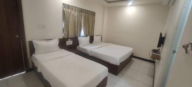 Super Townhouse Shivamogga Formerly Karthik Bhavan图片