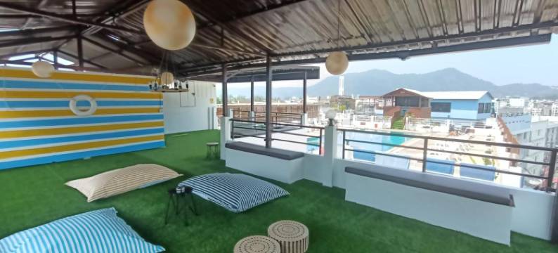 伊萨拉芭东海滩酒店(Issara Patong Beach)图片