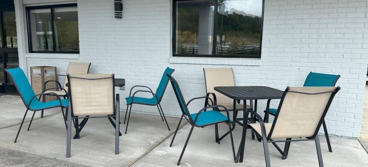 芒特弗农雷弗洛谷温德姆戴斯酒店(Days Inn by Wyndham Renfro Valley Mount Vernon)图片