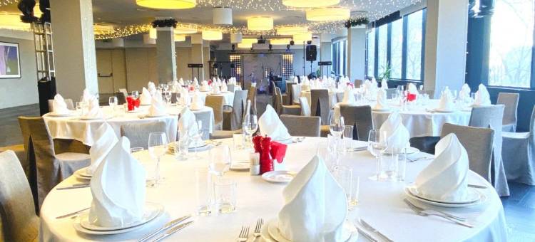 阿兹马特富拉迪沃斯托克酒店(Azimut Hotel Vladivostok)图片