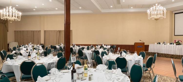 Travelodge by Wyndham Strathmore图片