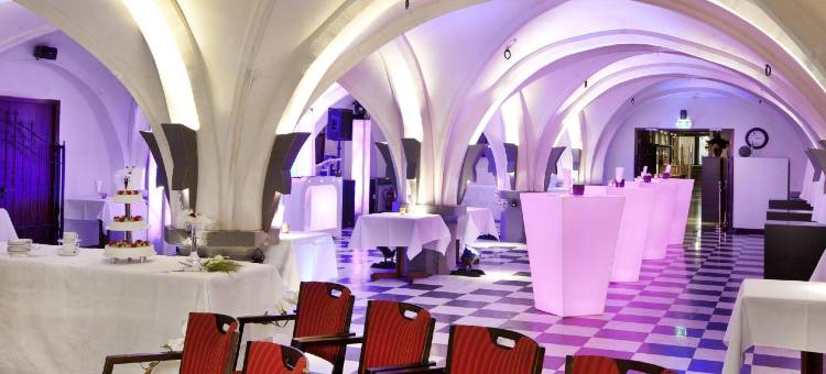 金色郁金香中心酒店(Golden Tulip Hotel Central)图片