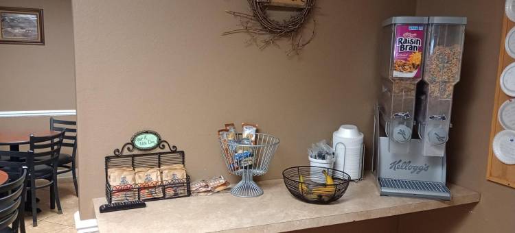 张伯伦温德姆速8酒店(Super 8 by Wyndham Chamberlain SD)图片