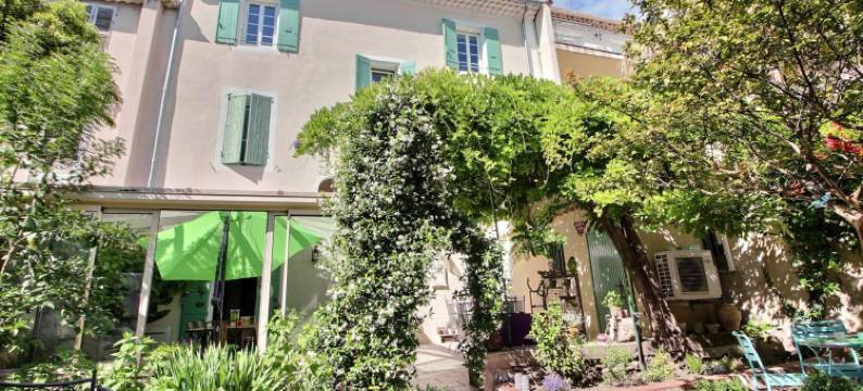 个人影响酒店(Effets Personnels)图片