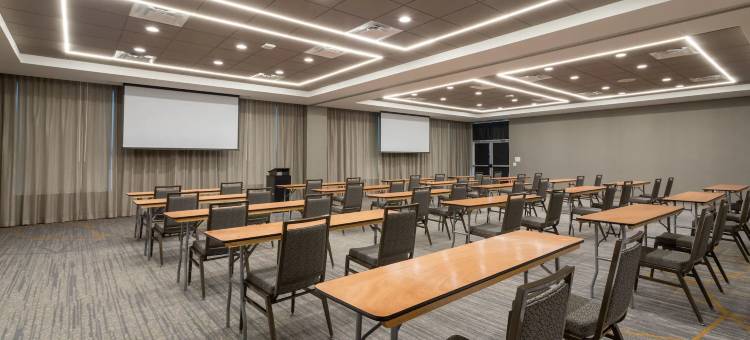 奥兰多机场温德姆花园酒店(Wyndham Garden Orlando Airport)图片