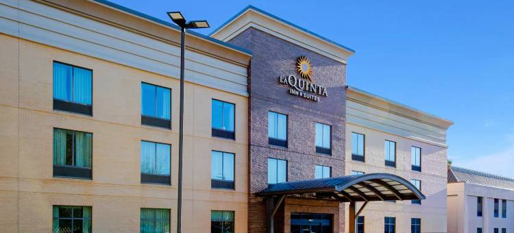 贝艾尔I-95出口77A拉昆塔温德姆套房酒店(La Quinta Inn & Suites by Wyndham Bel Air/I-95 Exit 77A)图片