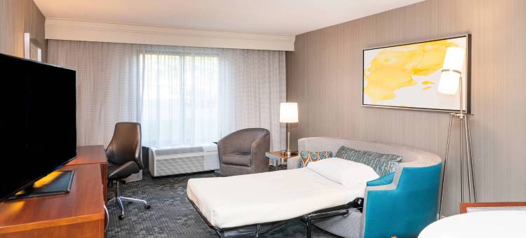 布卢明顿万怡酒店(Courtyard Bloomington)图片