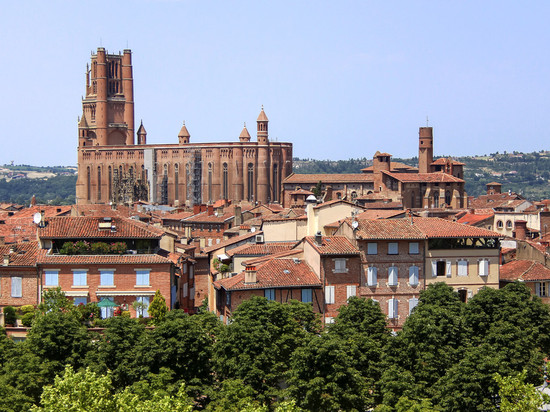 宜必思尚品阿尔比中心剧院酒店