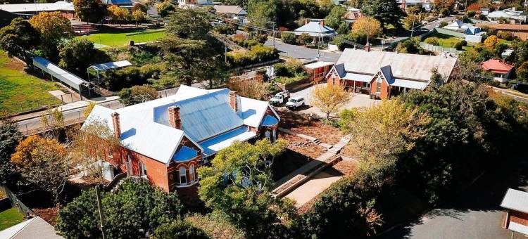 刚达盖的闪光杰克(Flash Jacks of Gundagai)图片