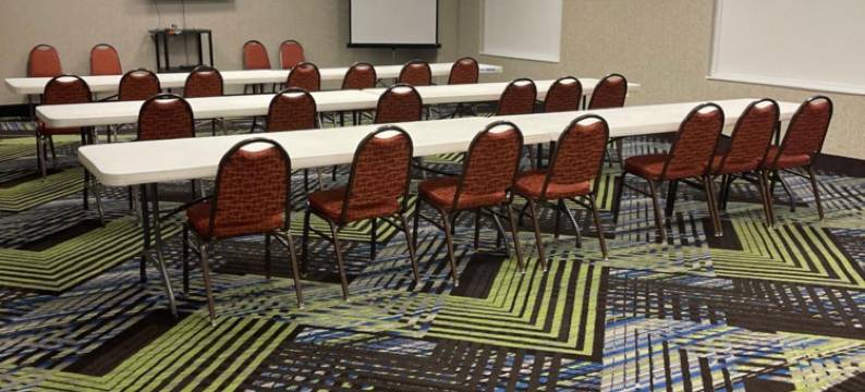 智选假日套房酒店拉斯维加斯(Holiday Inn Express & Suites LAS VEGAS by IHG)图片