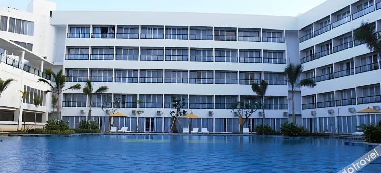 玛达利卡库塔拉贾酒店度假村及会议中心(Raja Hotel Kuta Mandalika Resort & Convention)图片