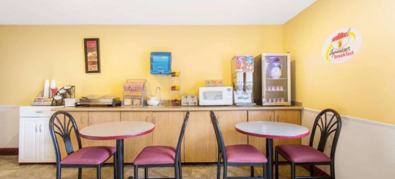 埃尔科速8酒店(Super 8 by Wyndham Elko)图片