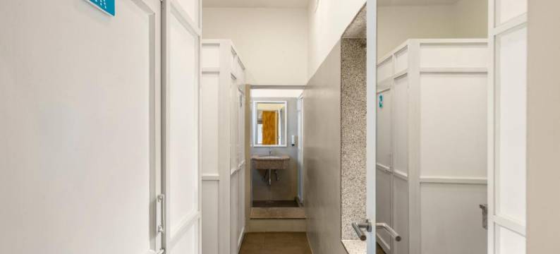 Leisure酒店的Bedzzz菠罗奈斯(Bedzzz Varanasi by Leisure Hotels, 1 Km from Dashwasamedh Ghat)图片