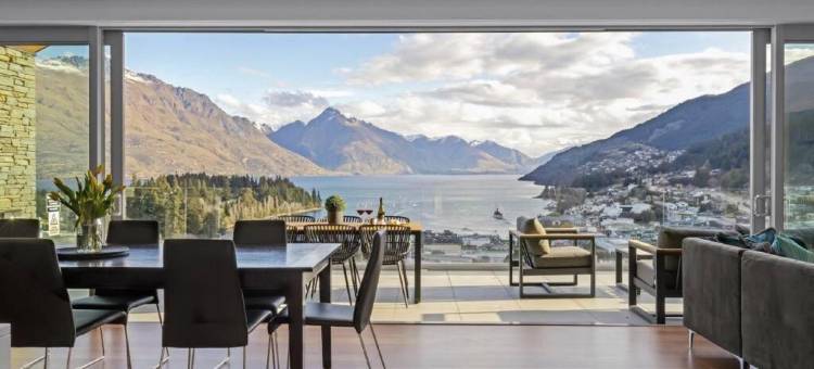 卡塔利娜中环顶层公寓6号湖景(Catalina-Apt-6-Central-Penthouse-Apt-Lake-Views)图片