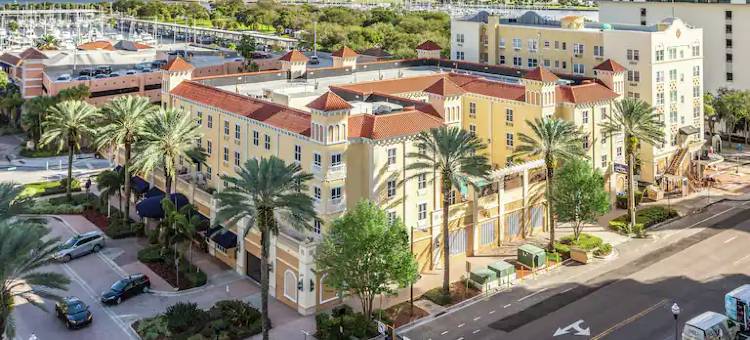 希尔顿欢朋套房酒店-圣彼得斯堡市区(Hampton Inn & Suites St. Petersburg/Downtown)图片