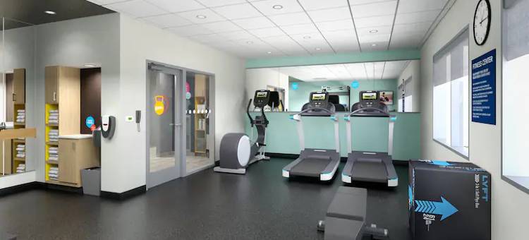 希尔顿Tru酒店米德尔堡高地克利夫兰机场(Tru by Hilton Middleburg Heights Cleveland Airport)图片