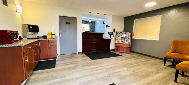 本顿港 - 圣约瑟夫温德姆速 8 酒店(Super 8 by Wyndham Benton Harbor/St. Joseph)图片