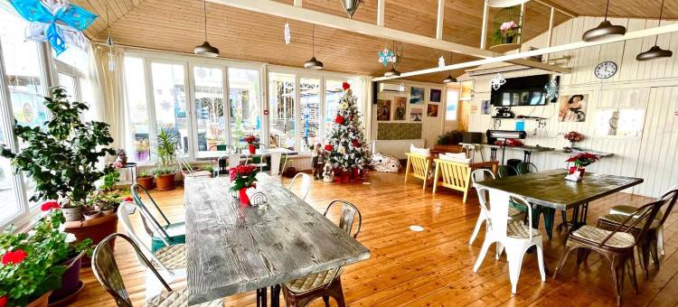 拉古纳海滩俱乐部酒店(Laguna Beach Club Bazaleti Lake)图片