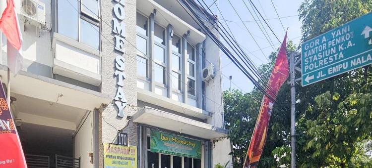 OYO 3229 伊真家庭旅馆(Ijen Homestay Mojokerto RedPartner)图片