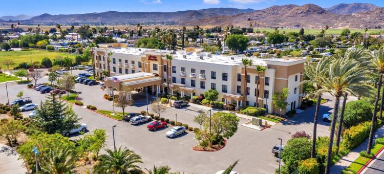 希尔顿欢朋套房酒店-赫米特(Hampton Inn & Suites Hemet)图片