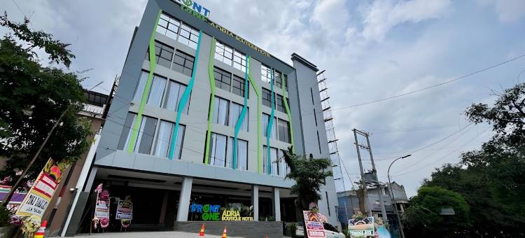 Front One Boutique 阿德里亚博约拉利(Front One Boutique Adria Boyolali)图片