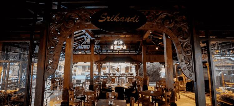 日惹卡克拉肯邦酒店(Cakra Kembang Hotel)图片