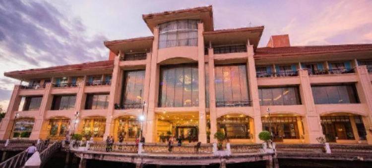 苏比克湾游艇俱乐部(Subic Bay Yacht Club)图片