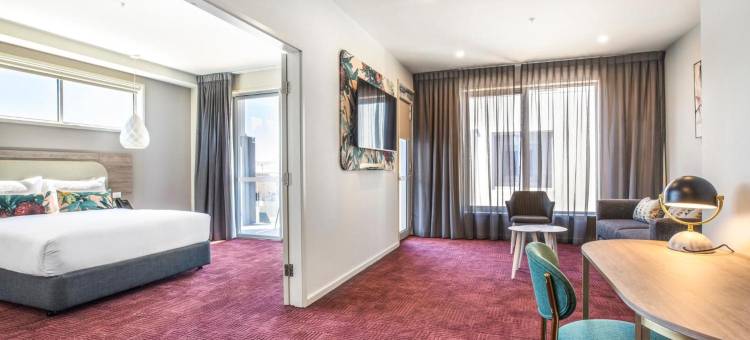 卡勒姆唐斯奈特利尔 (桑兹酒店)(Nightelier Carrum Downs (Sands Hotel))图片