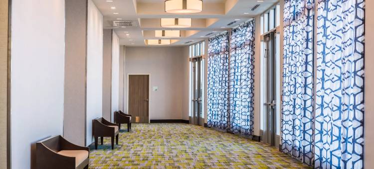 乔普林假日酒店(Holiday Inn Joplin)图片