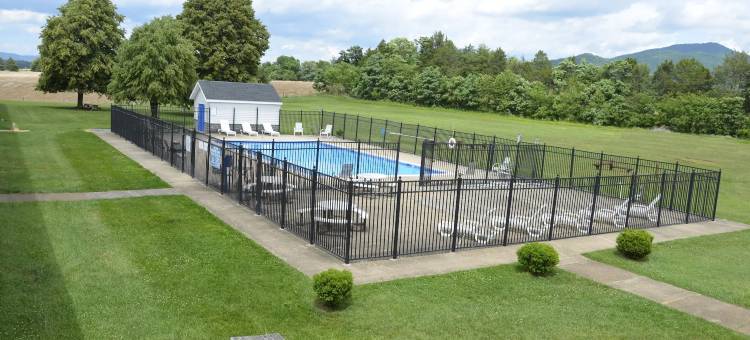 路瑞谢南多厄温德姆戴斯酒店(Days Inn by Wyndham Luray Shenandoah)图片