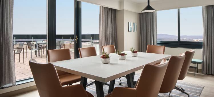 华盛顿杜勒斯万豪套房酒店(Washington Dulles Marriott Suites)图片
