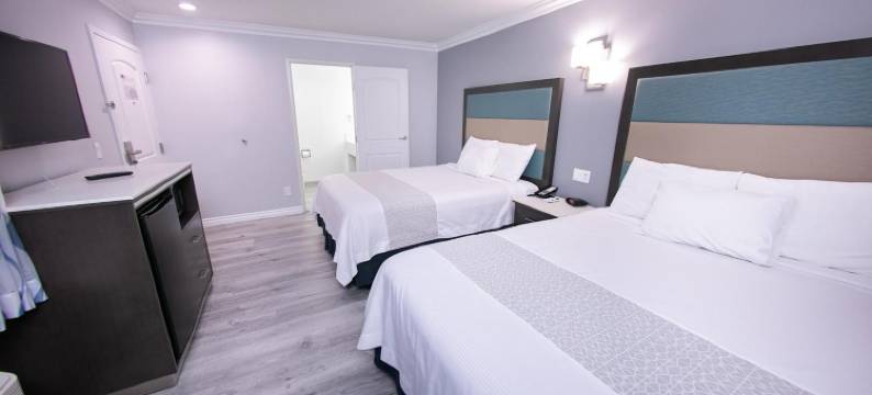 西科维纳温德姆Travelodge套房酒店(Travelodge Inn & Suites by Wyndham West Covina)图片