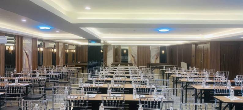 安吉利斯埃尔维斯特拉酒店(El Vistra Hotel Angeles)图片