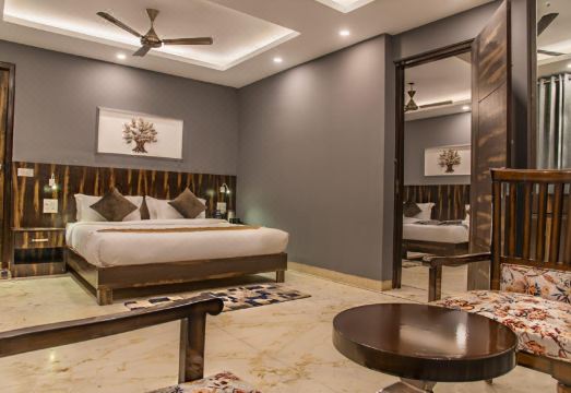 The Lalita's Majestic Pines Hotel Overview