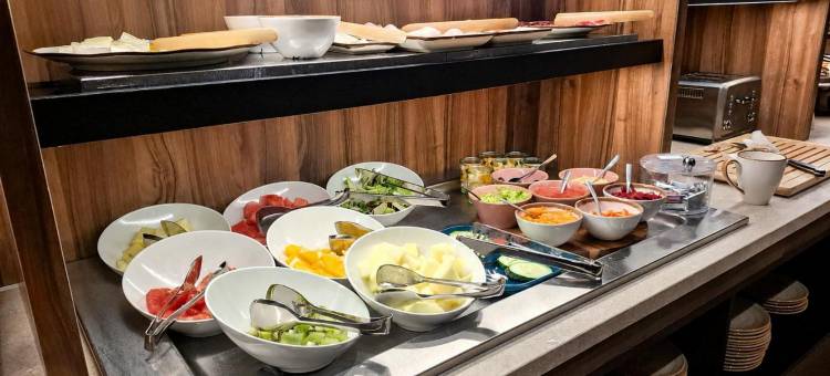珀蒂宫卡纳莱哈斯塞维​​​​利亚酒店(Petit Palace Canalejas Sevilla)图片