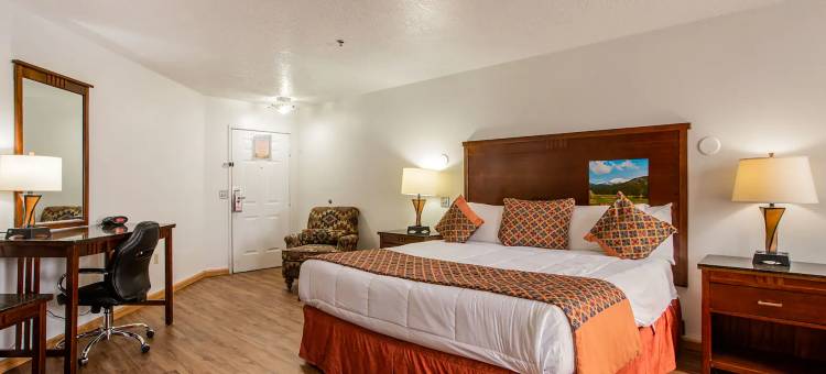 温德姆豪生酒店阿尔伯克基桑迪亚峰老城(Sandia Peak Inn Old Town ABQ, a Howard Johnson by Wyndham)图片