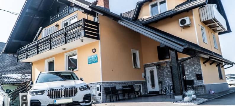 贾纳公寓酒店(Rooms & Apartments Jana)图片