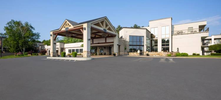 Holiday Inn Resort 乔治湖，草地(Holiday Inn Resort Lake George - Adirondack Area)图片