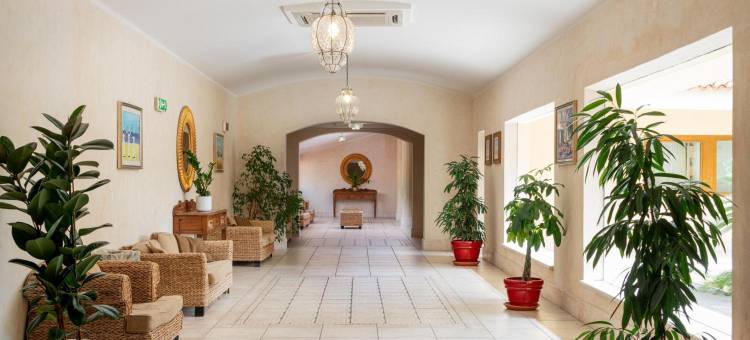 埃塞帕尔马塞拉俱乐部(Club Esse Palmasera)图片