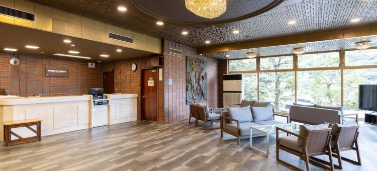 箱根汤本伊东园酒店(Itoen Hotel Hakone Yumoto)图片
