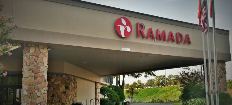 杰克逊维尔华美达酒店及会议中心(Ramada by Wyndham Jacksonville Hotel & Conference Center)图片