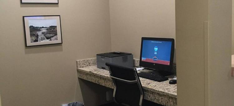 苏福尔斯北美吟温德姆酒店(AmericInn by Wyndham Sioux Falls North)图片