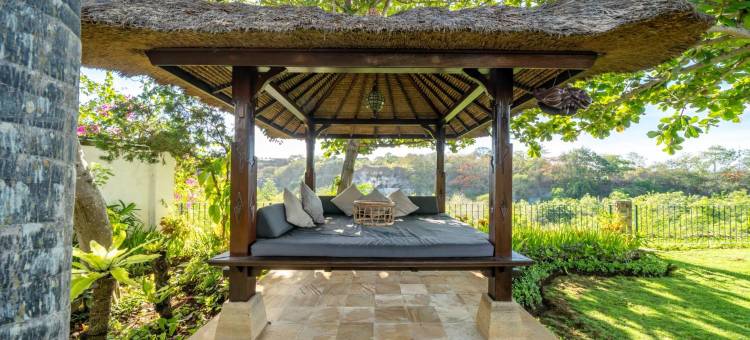 金巴兰海滩别墅(Jimbaran Beach Villas by Nakula)图片